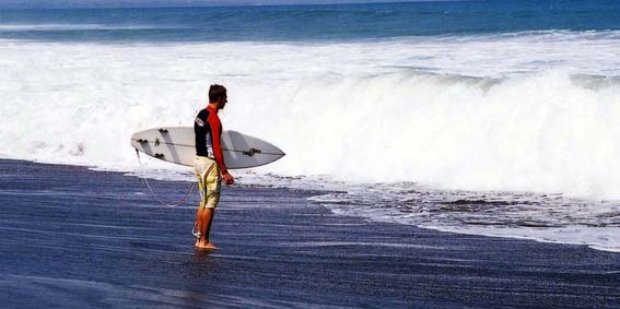 surfing photo